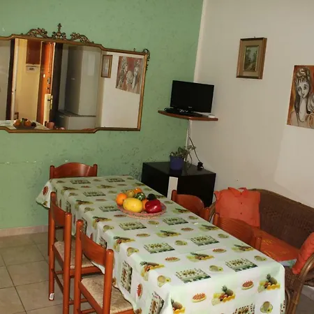 Apartment Casa Anna 7 Posti Letto 200 Mt Dalla Spiaggia Gallipoli