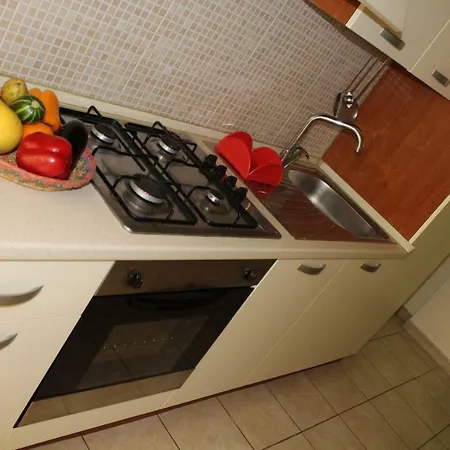 Casa Anna 7 Posti Letto 200 Mt Dalla Spiaggia * Gallipoli