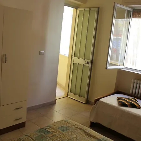 Casa Anna 7 Posti Letto 200 Mt Dalla Spiaggia *